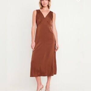 old navy brown satin dress | Dresses | Old Navy Striped This elegant piece features